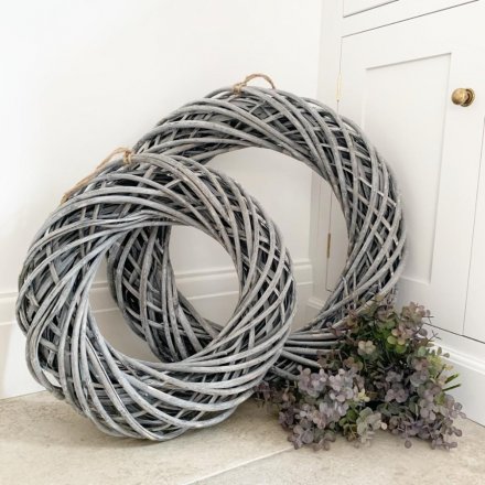 White Washed Woven Wicker Wreath, Extra Large 72cm