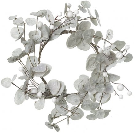 38cm Frosted Grey Wreath With White Berries