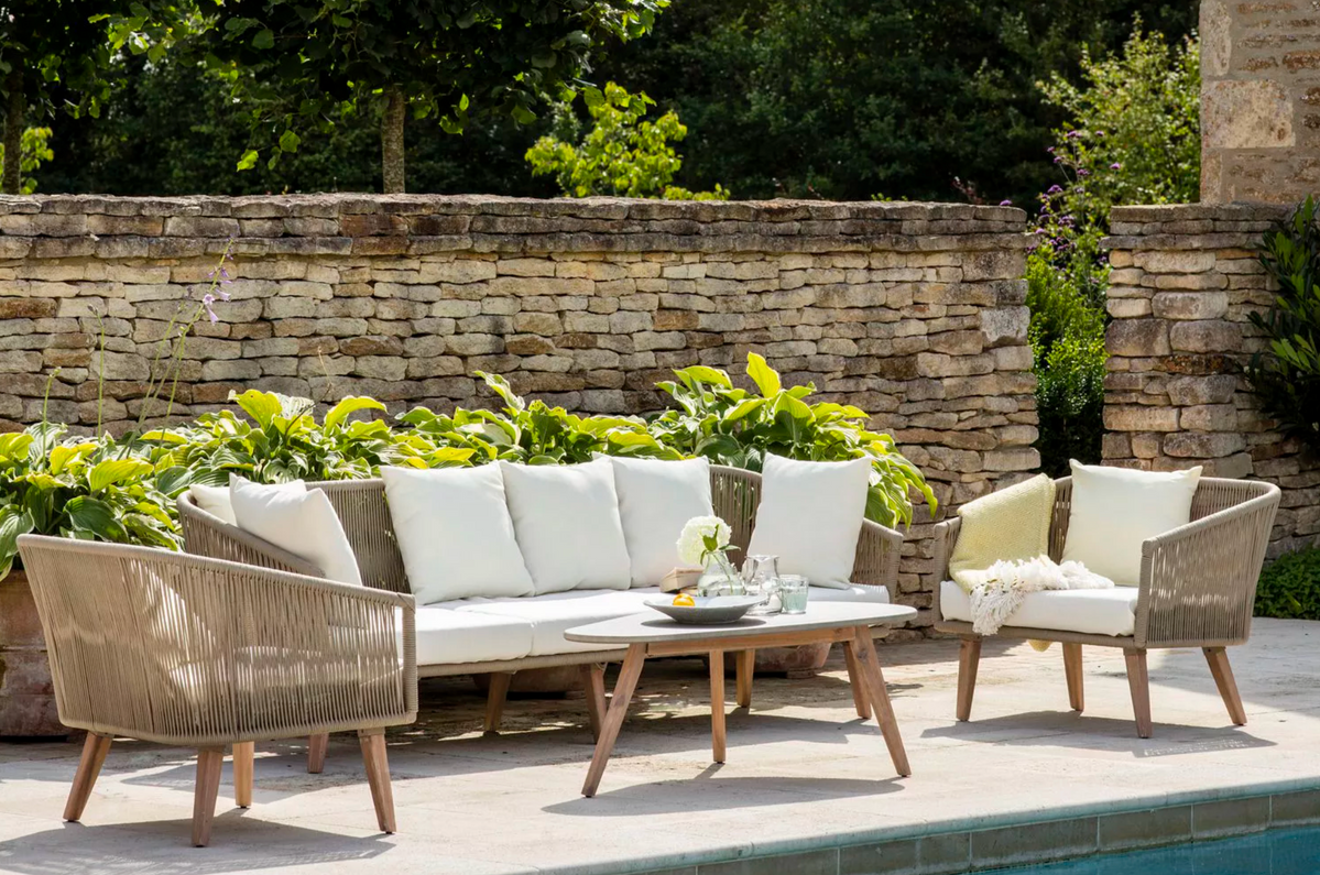 Colwell outdoor sofa online set